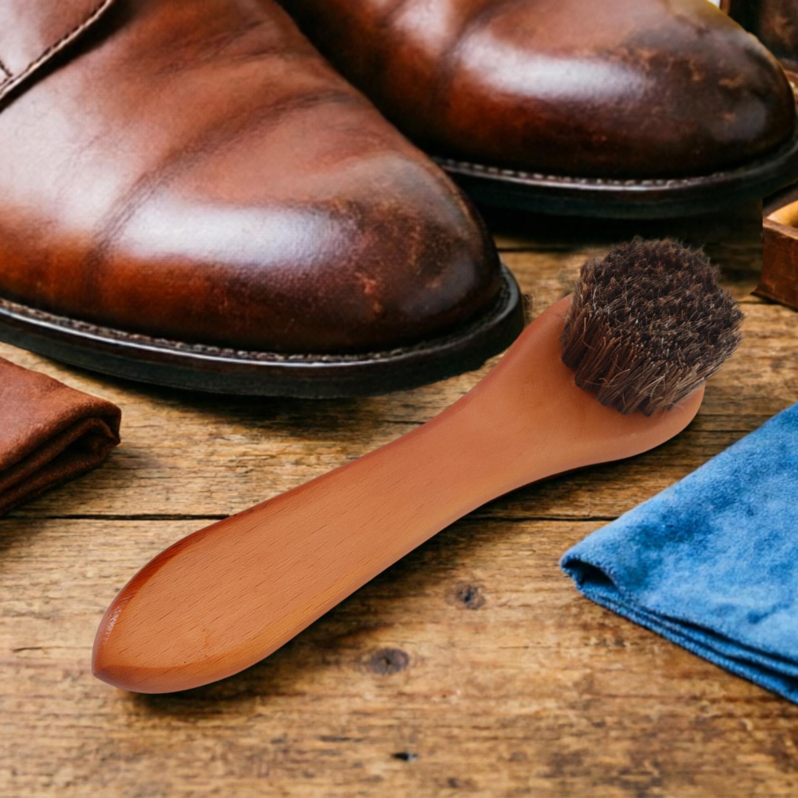 Brosse à chaussures et nettoye - Shoe Cleaning Brush avis et prix
