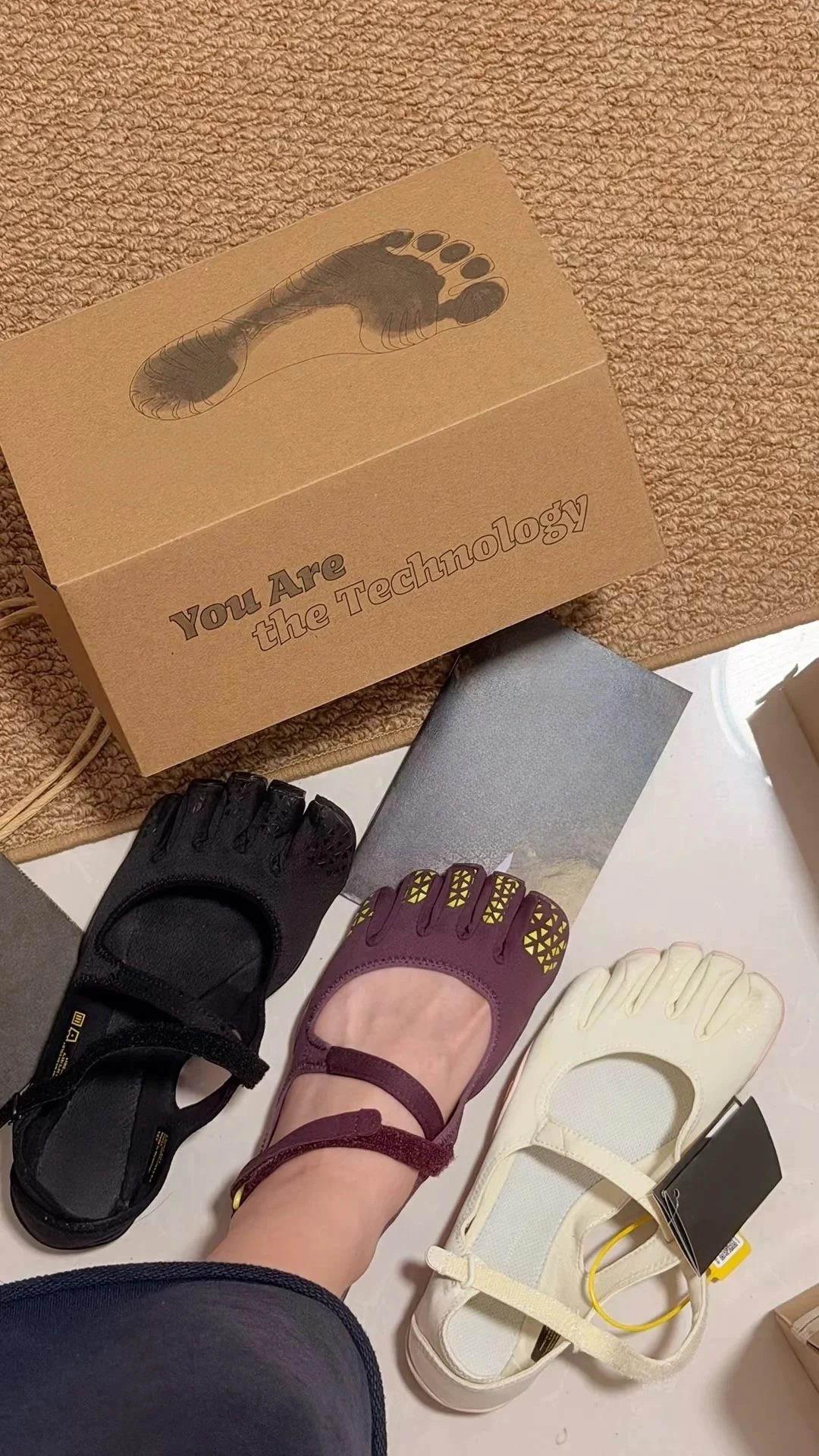 Baskets d'entraînement et de f - Sneaker Box avis et prix